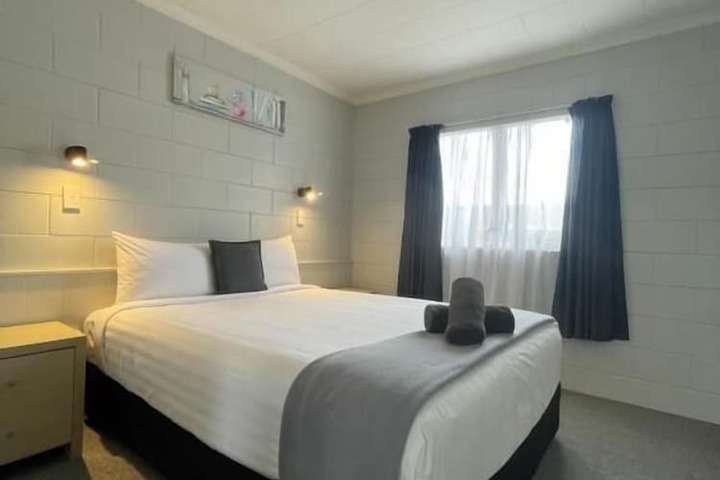 Room 6 of 59