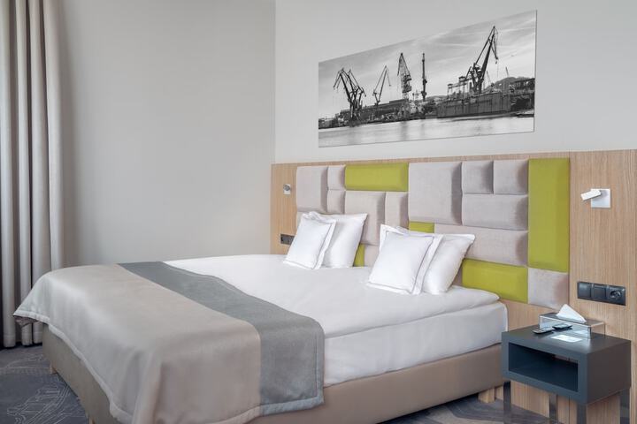 Room 26 of 113