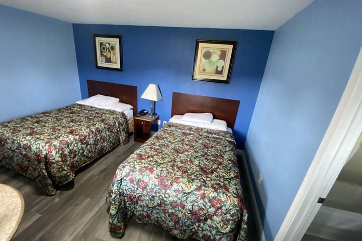 1 Queen Bed (9 of 69)