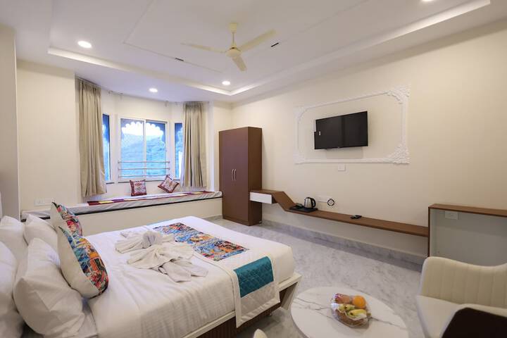 Room 9 of 58
