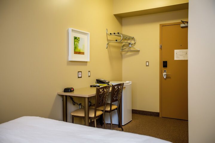 Room 14 of 29