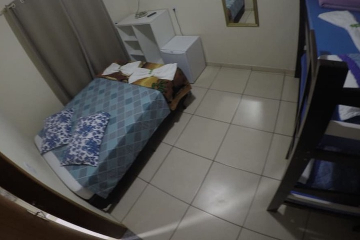 Room 38 of 61