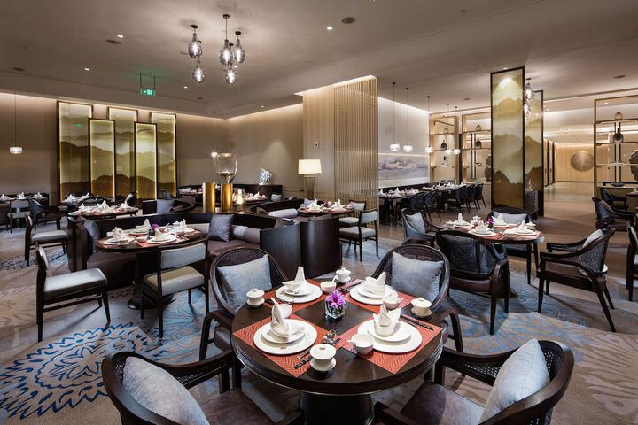 Dining 50 of 72