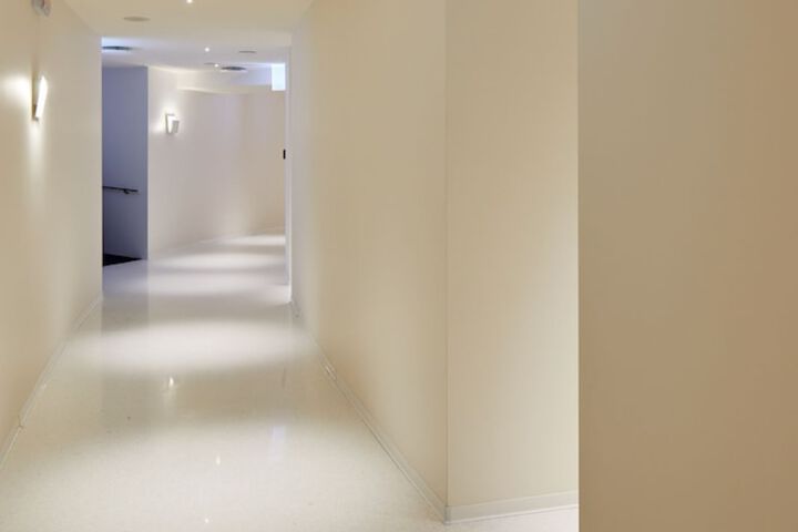 Ballroom/Hall 64 of 74