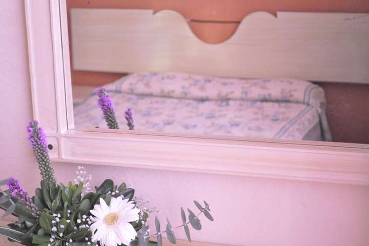 Room 9 of 21