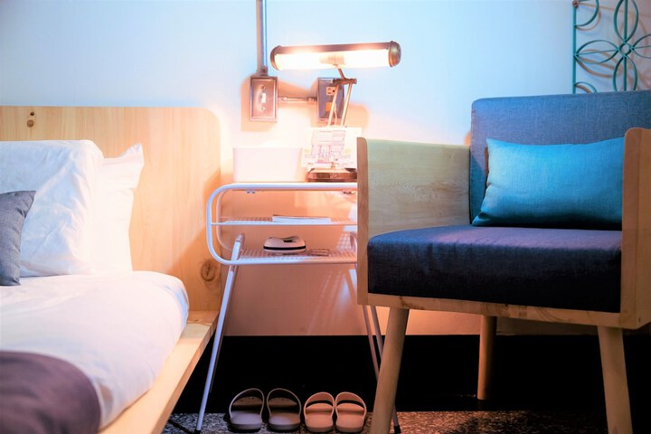 Room 14 of 60