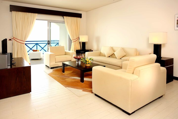 Room 44 of 161