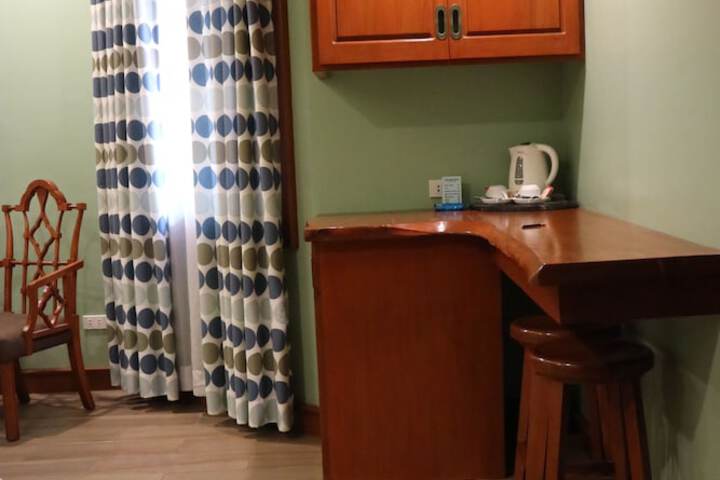Room 26 of 90