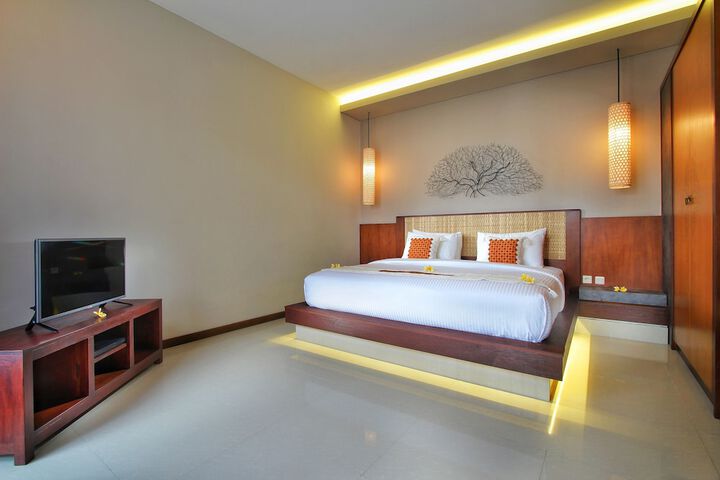 Room 6 of 64