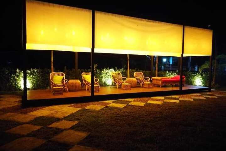 Hotel Exterior 75 of 79
