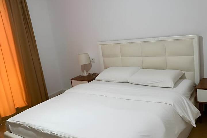 Room 34 of 58