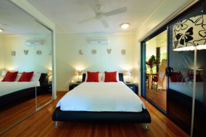 Room 25 of 57