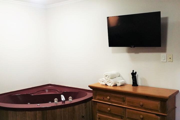 Room 93 of 181