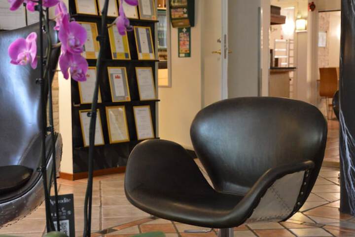 Lobby Entry