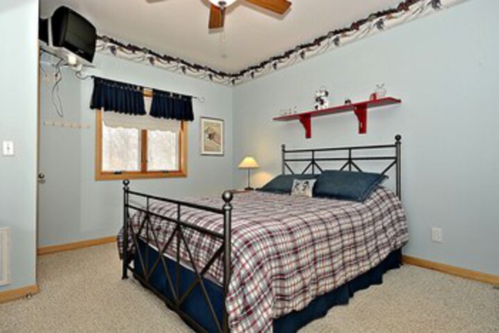 Room 27 of 44