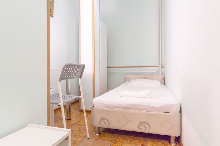 Room 18 of 73