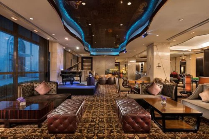 Guest Lobby