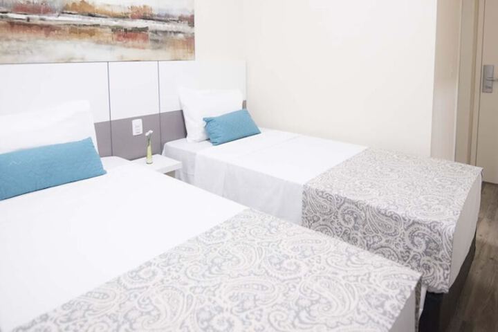 Room 29 of 70