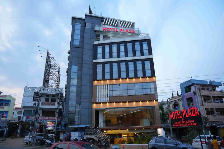 Hotel Plaza Airport Zone in Hyderabad