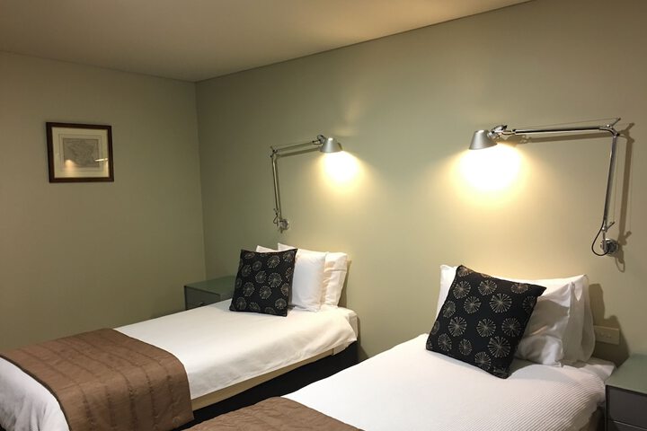 Room 4 of 21