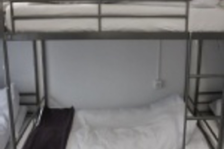 Room 97 of 276