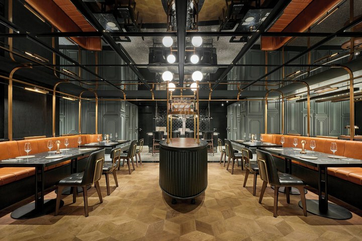 Dining 53 of 72