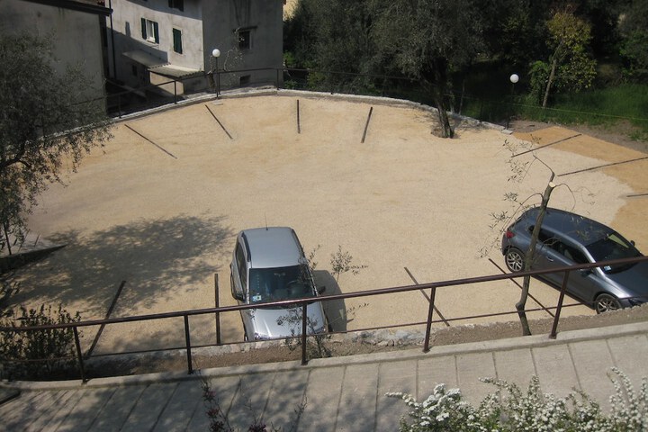 Property Grounds 60 of 68