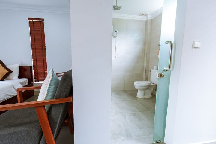 Room 47 of 91