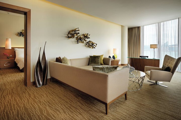 Room 44 of 154
