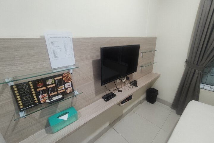 Room 9 of 44