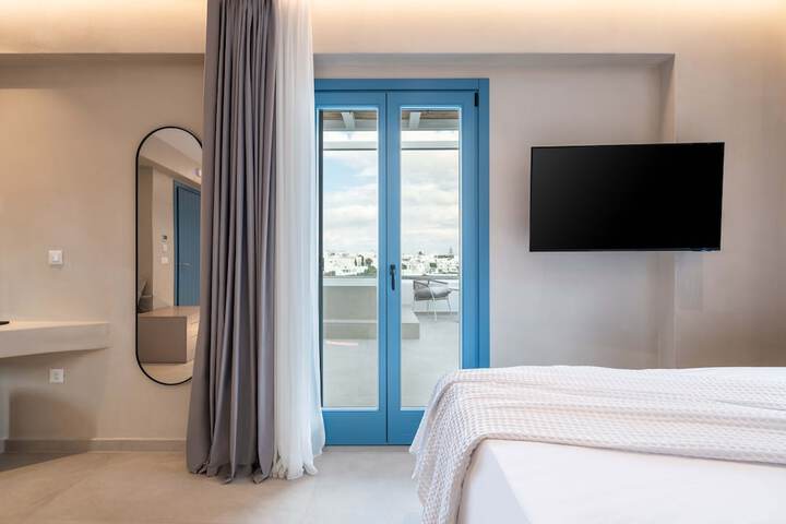 Room 15 of 79