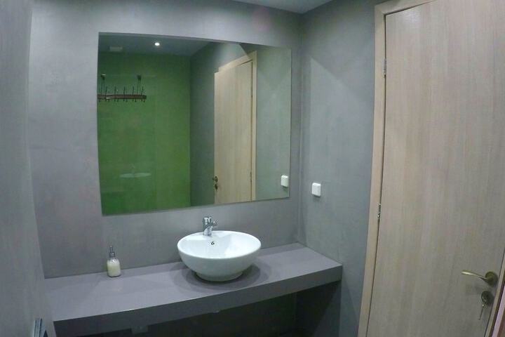 Room 46 of 54