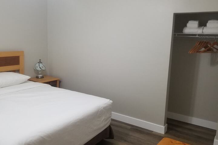 Room 5 of 67