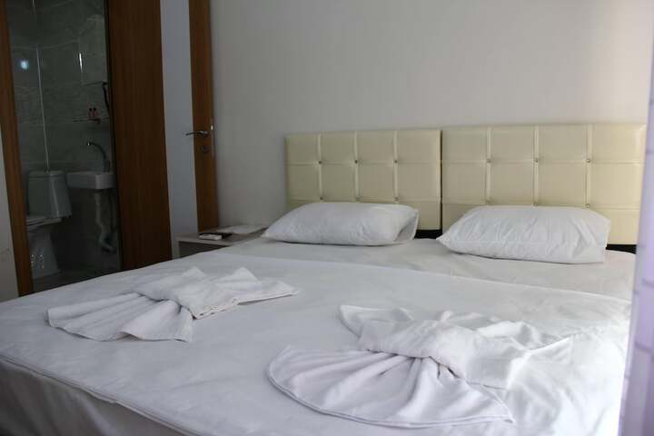 Room 22 of 54