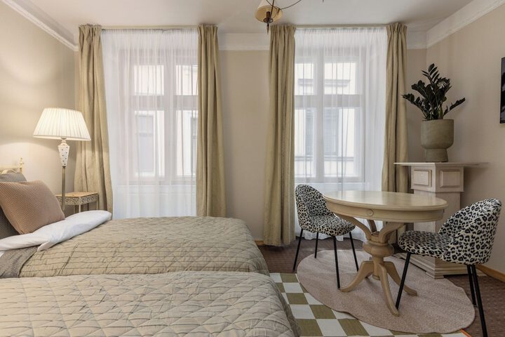 Room 40 of 118