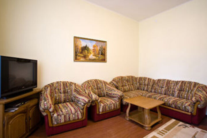 Room 30 of 41