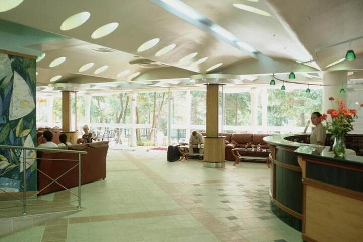 Lobby Photos