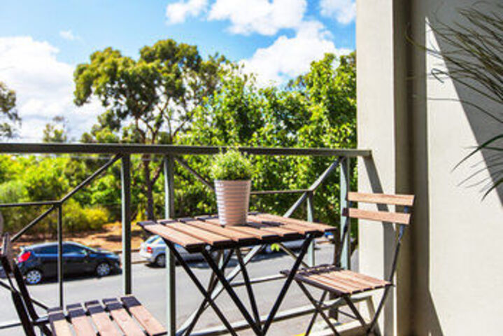 Terrace/Patio 2 of 18