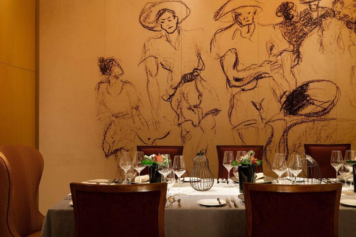 Dining 63 of 127