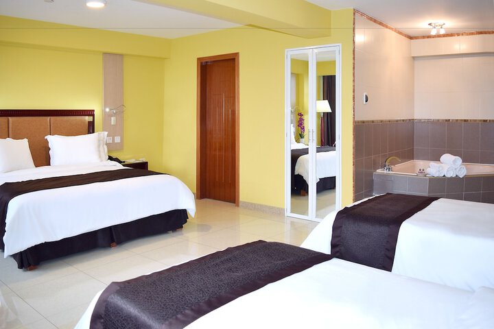 Room 40 of 62