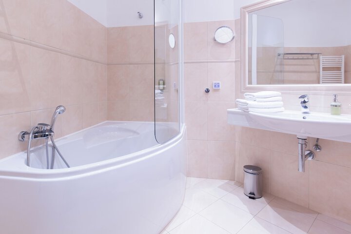 Bath Photo