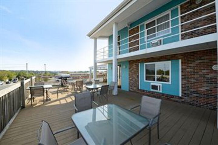 Terrace/Patio 30 of 31