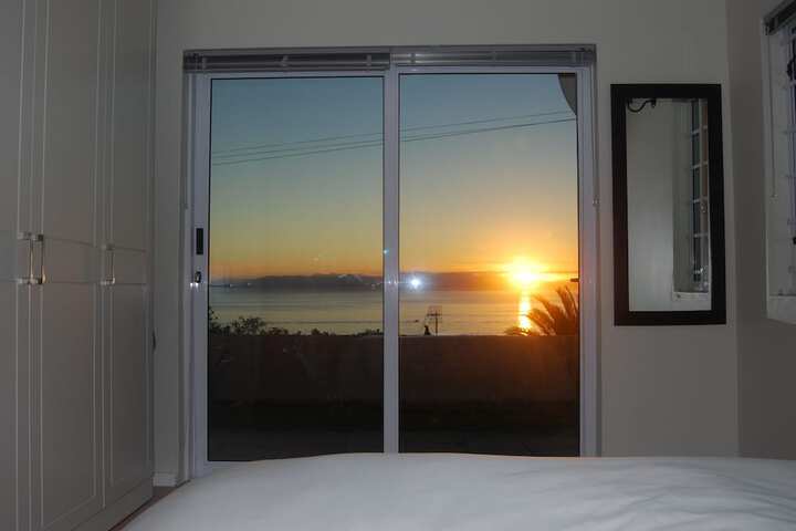 Room 14 of 33