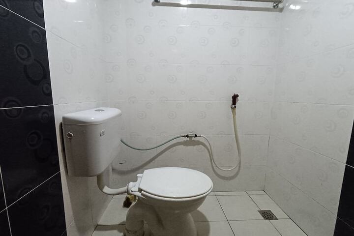 Room 28 of 41