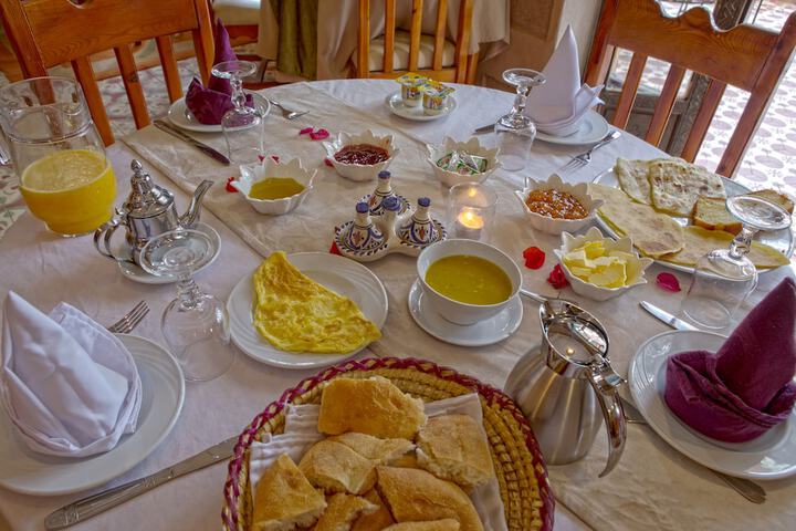 Breakfast/Coffee Service 50 of 72