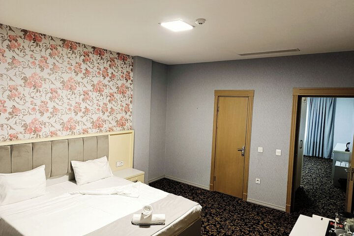 Room 22 of 72