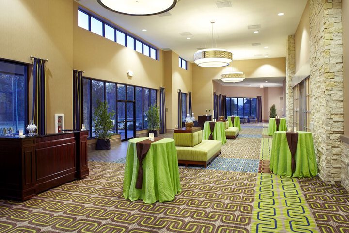 Meeting facility