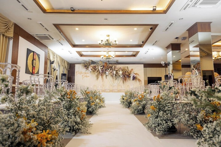 Wedding/Banquet 27 of 37