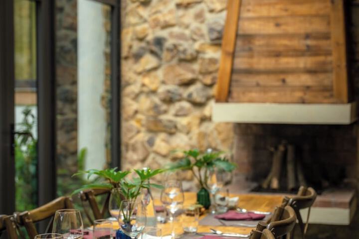 Dining 115 of 133