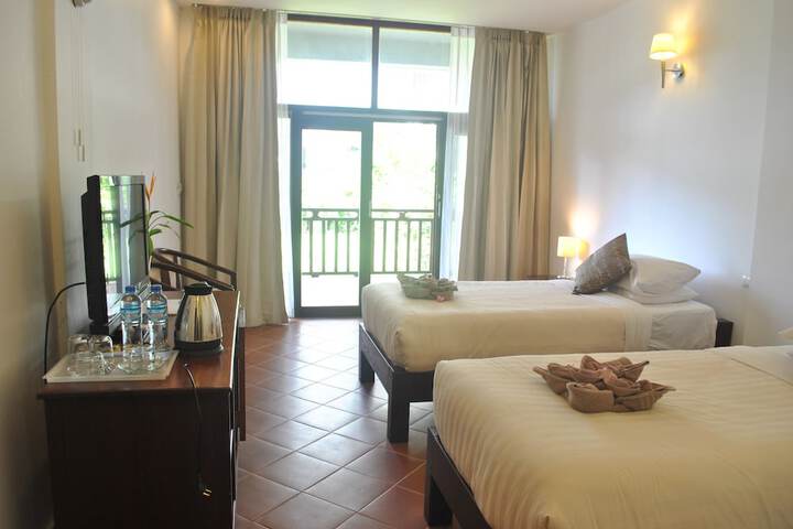 Room 4 of 64